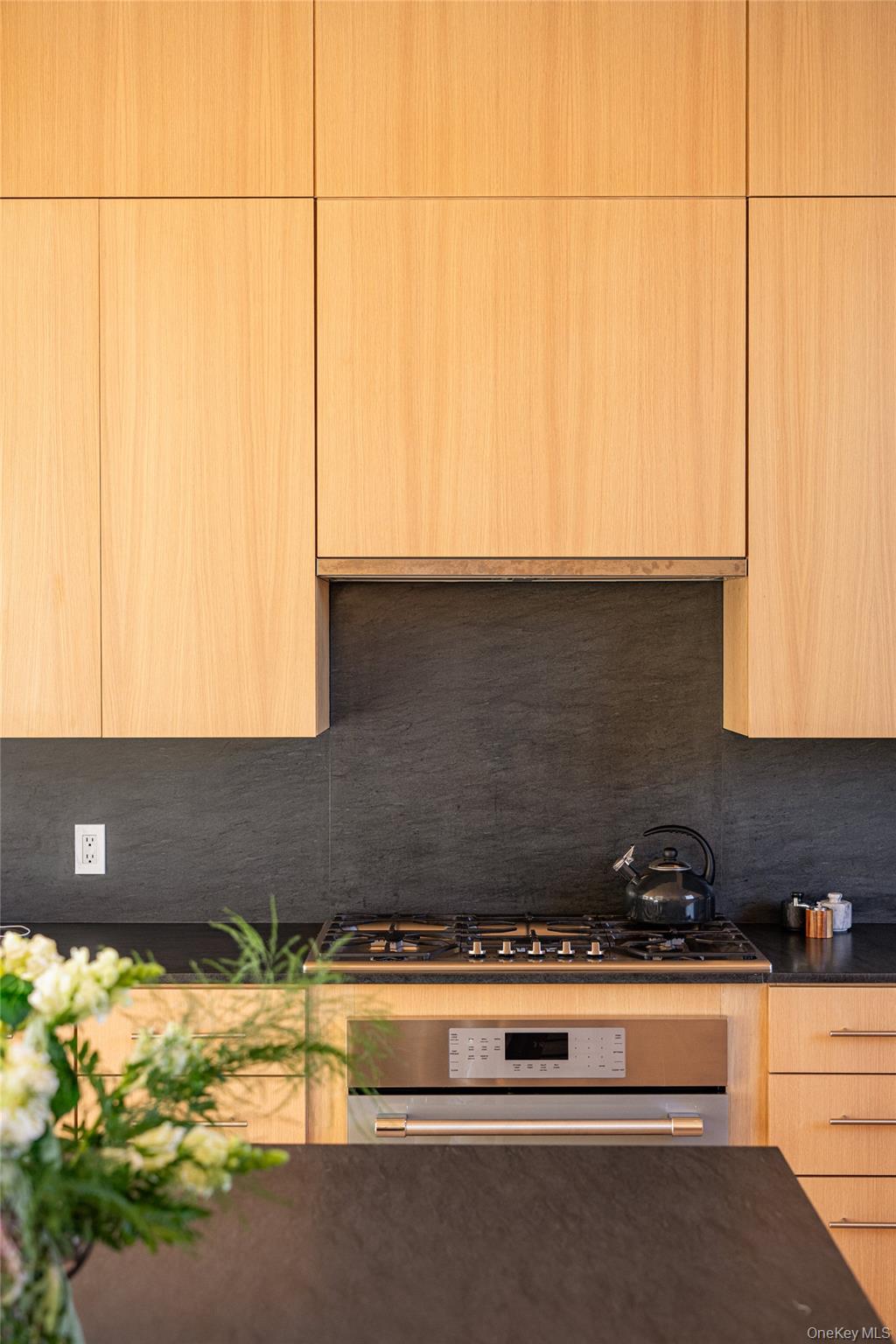 49 Fox Lane, Tivoli, NY 12583