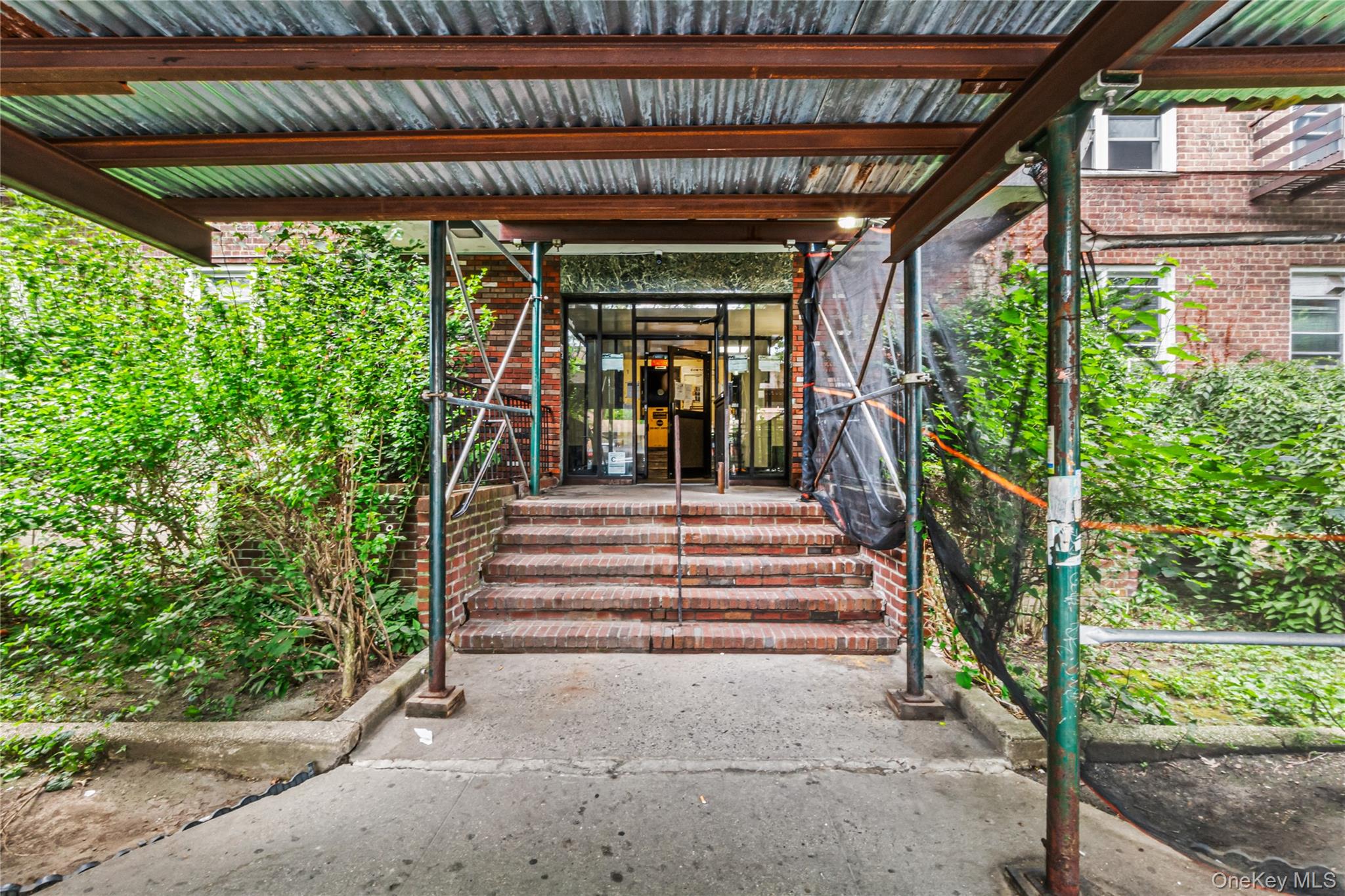 42-40 Bowne Street # 1F, Flushing, NY 11355