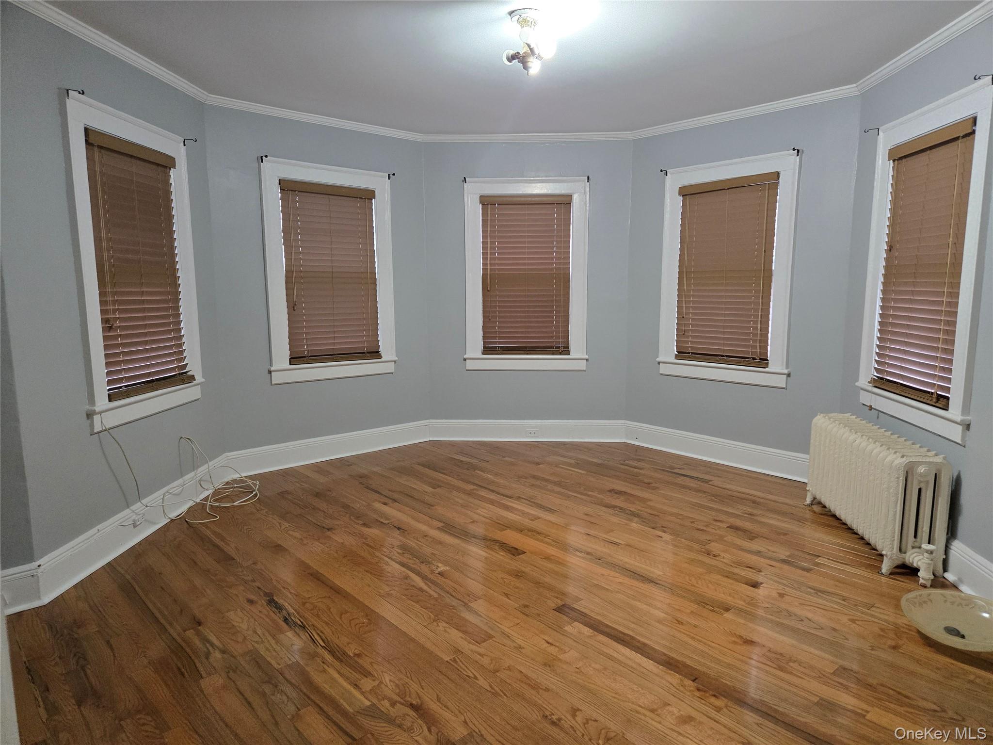 92 Wavecrest Street, Valley Stream, NY 11581