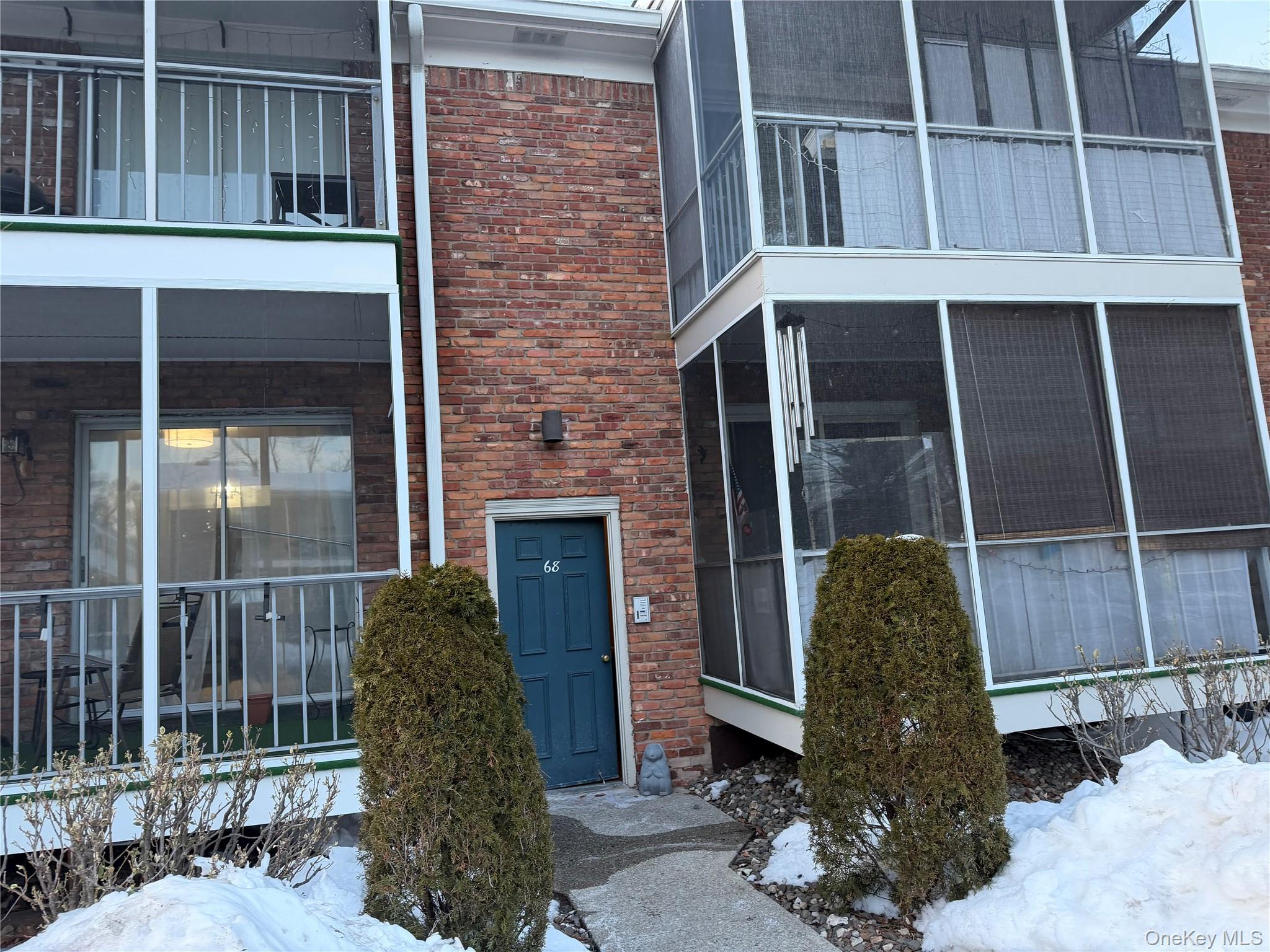 68 Bon Aire Circle # P 10, Suffern, NY 10901