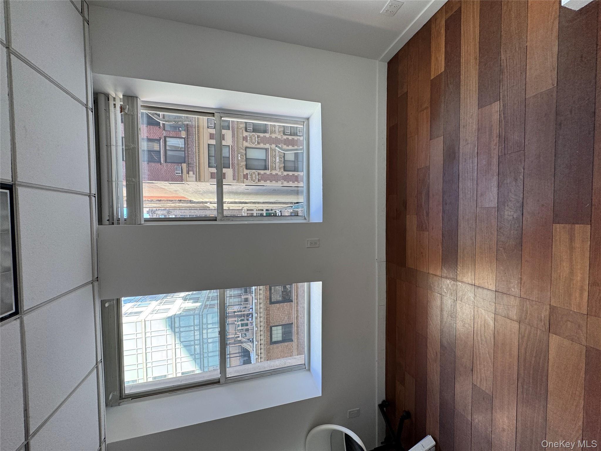 315 Fifth Ave Fifth Avenue, New York (Manhattan), NY 10016