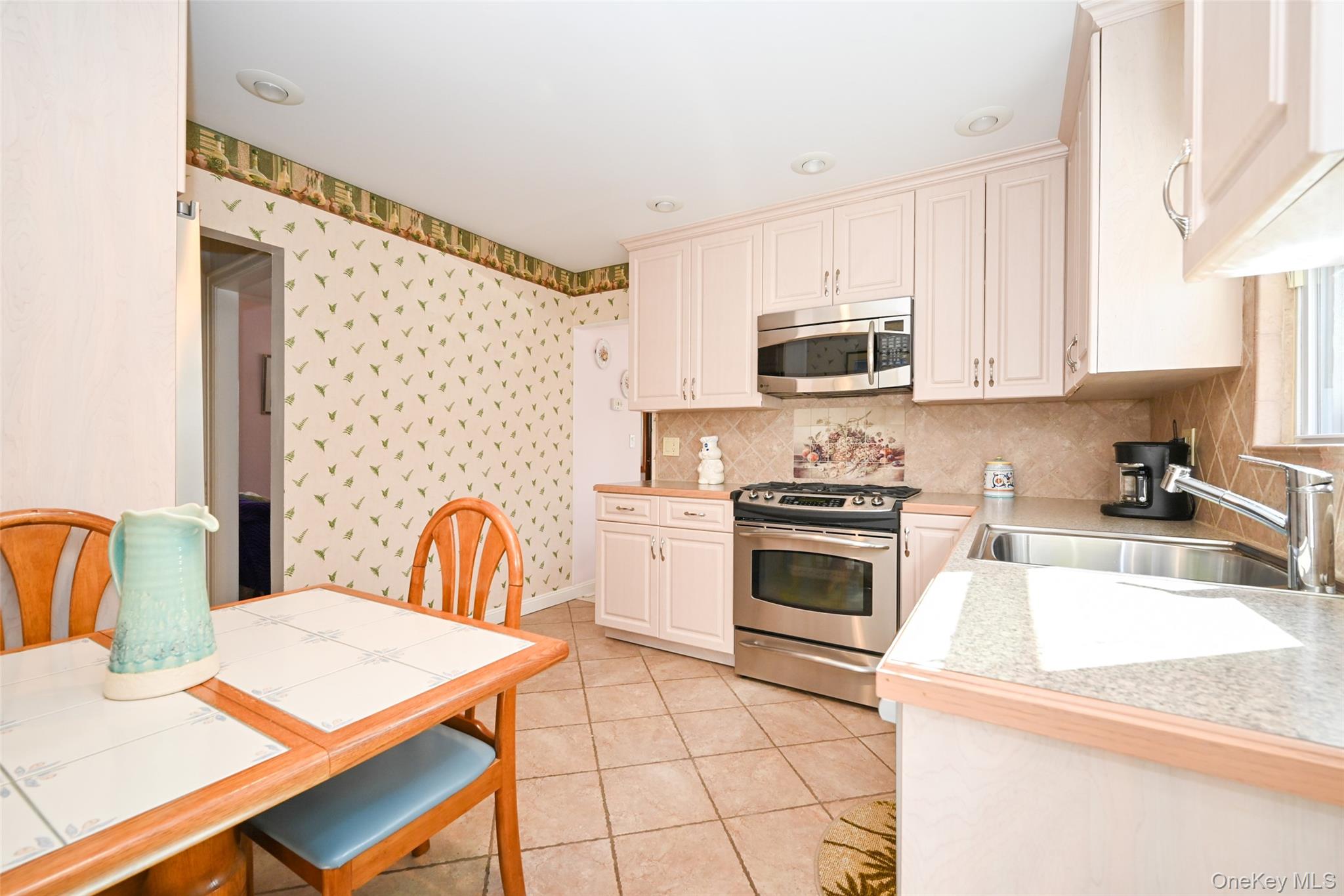 45-18 166th Street, Flushing, NY 11358