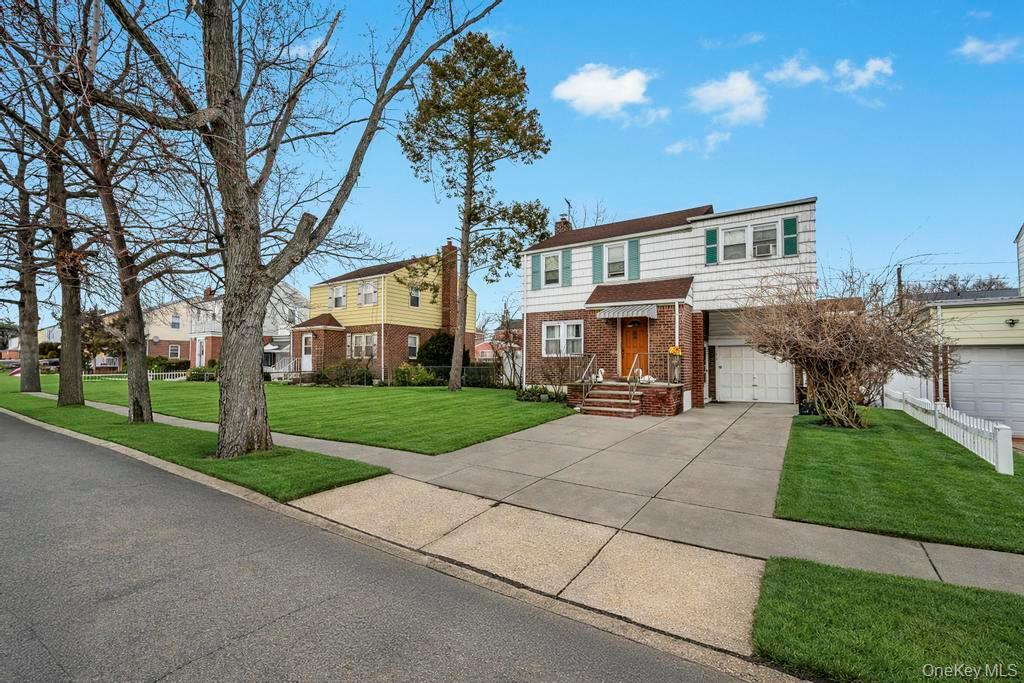 13 Crystal Street, Elmont, NY 11003