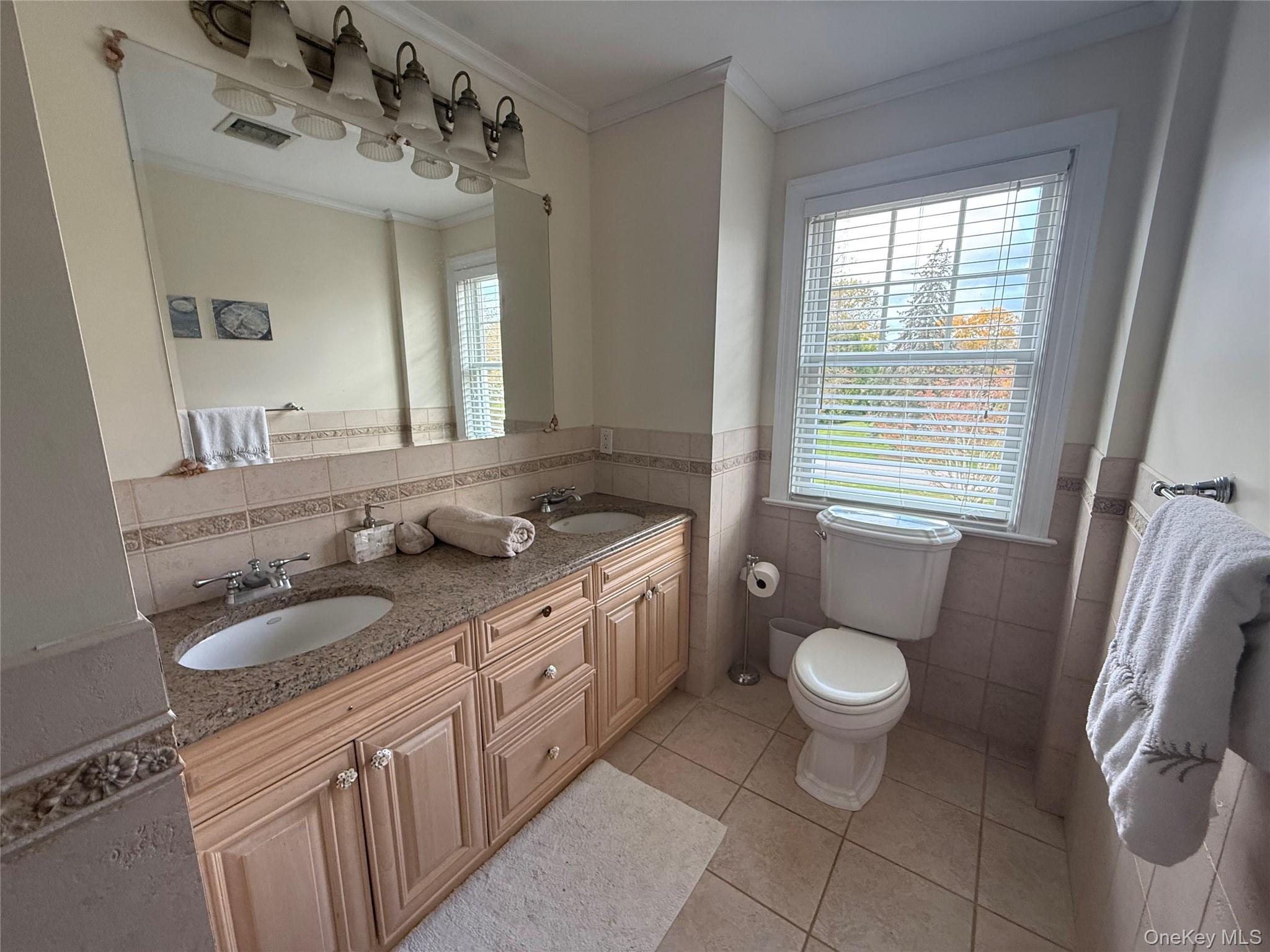 2465 Fairway Drive, Cutchogue, NY 11935