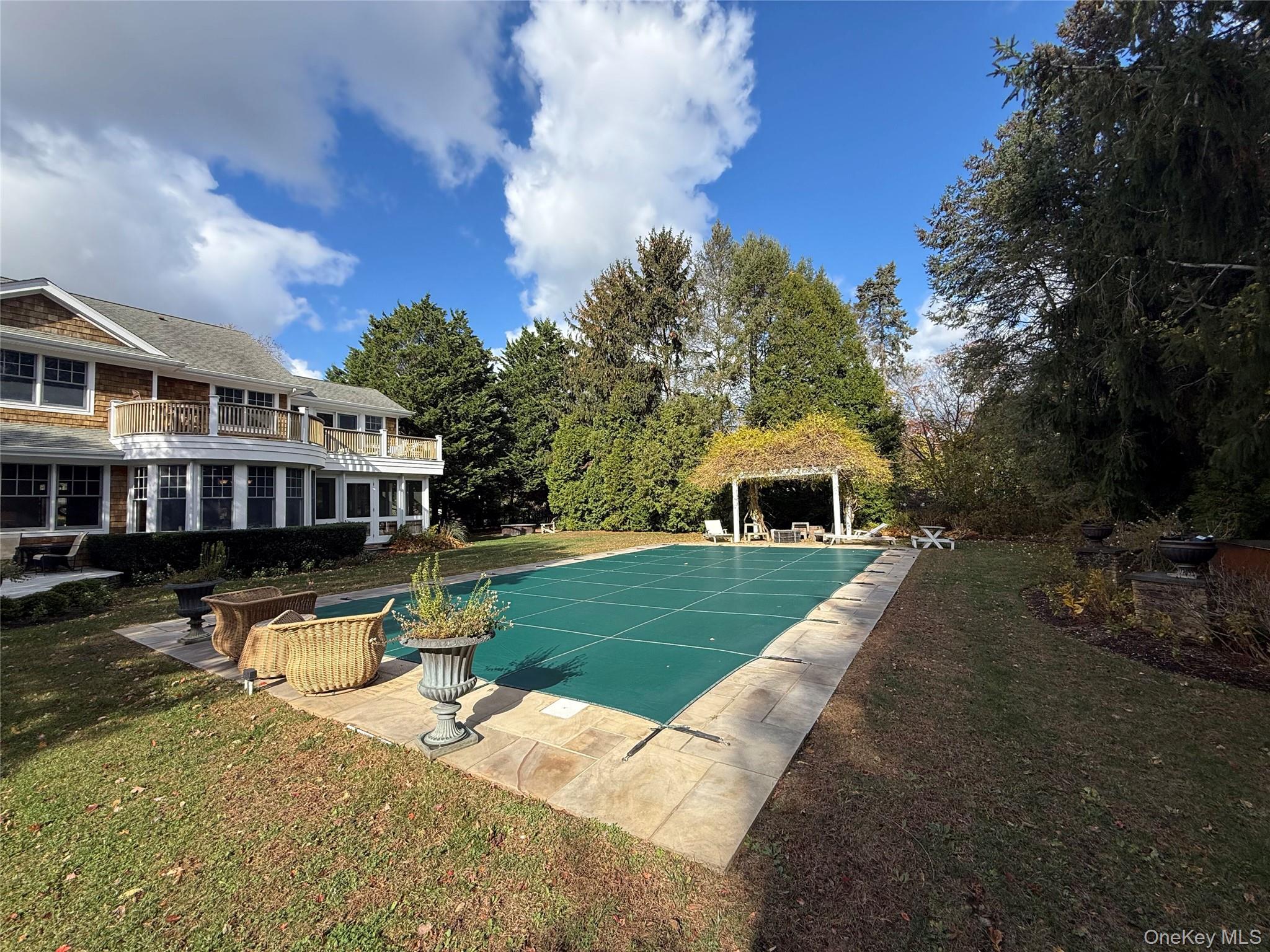 2465 Fairway Drive, Cutchogue, NY 11935