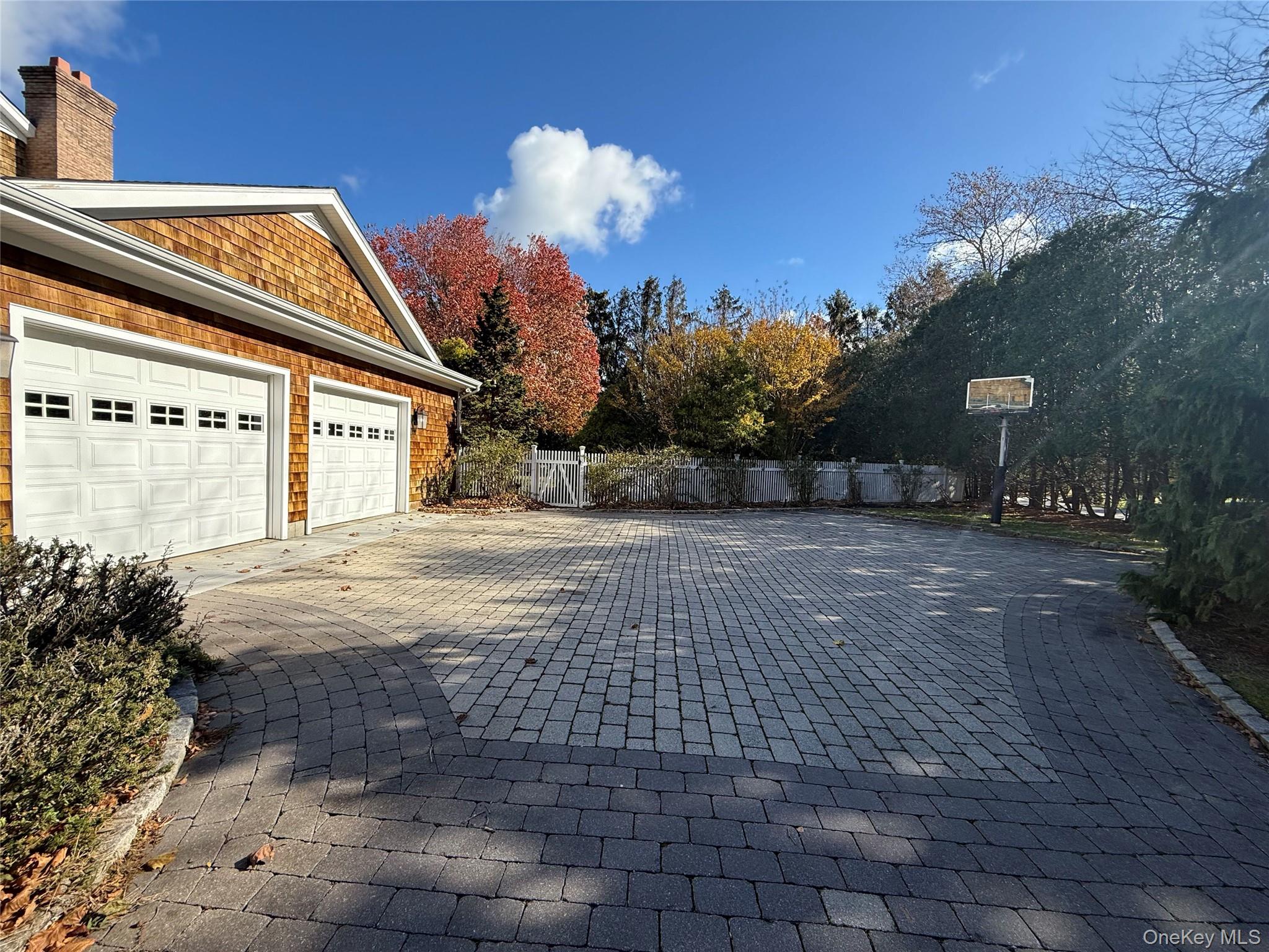 2465 Fairway Drive, Cutchogue, NY 11935