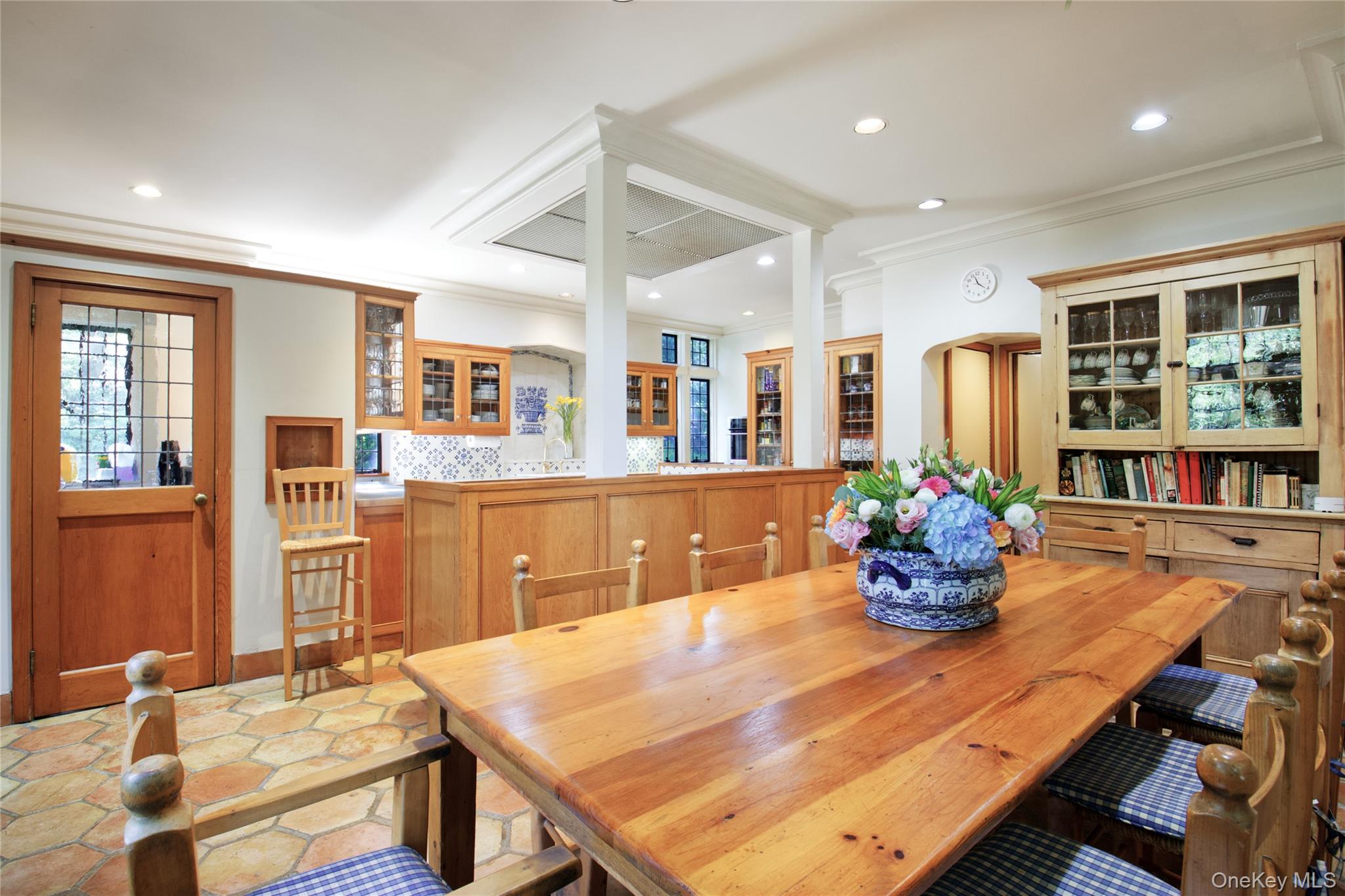 107 Bayview Road, Manhasset, NY 11030