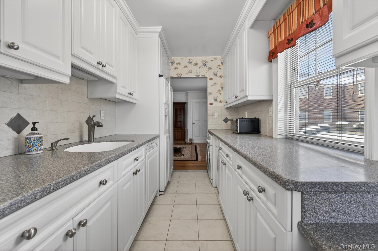 6316 252nd Street # 1307, Little Neck, NY 11362