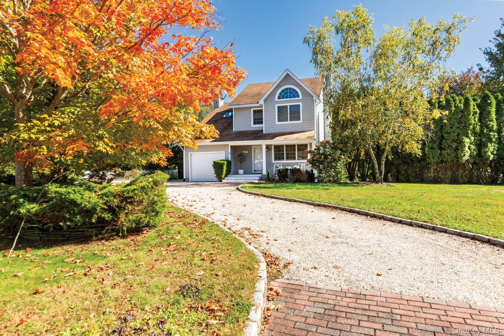 32 Farmstead Lane, Water Mill, NY 11976