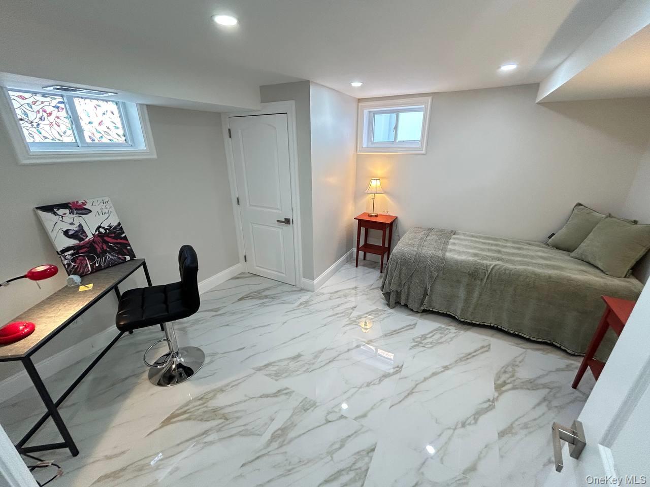 53 Lee Avenue, Valley Stream, NY 11581