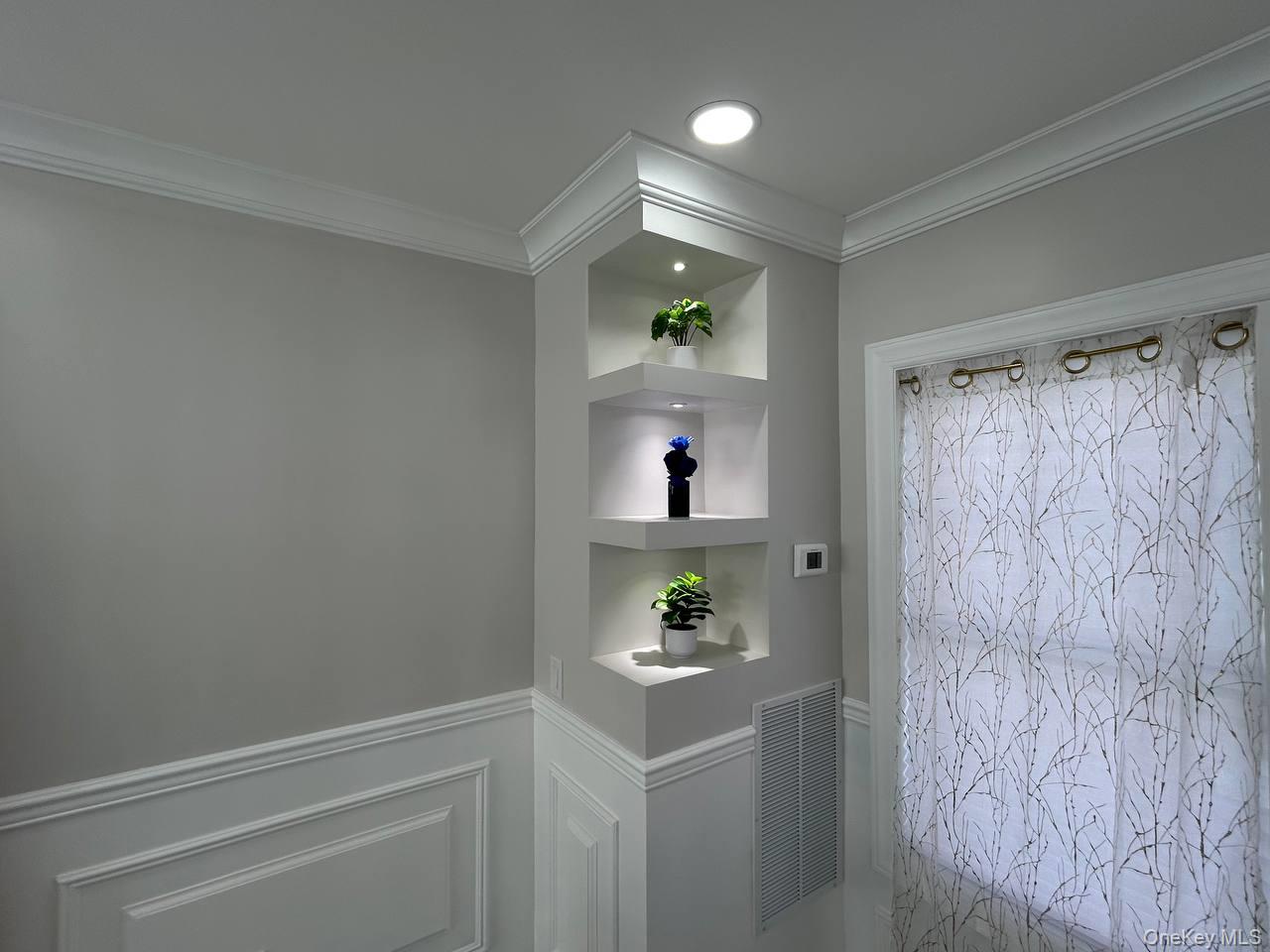 53 Lee Avenue, Valley Stream, NY 11581