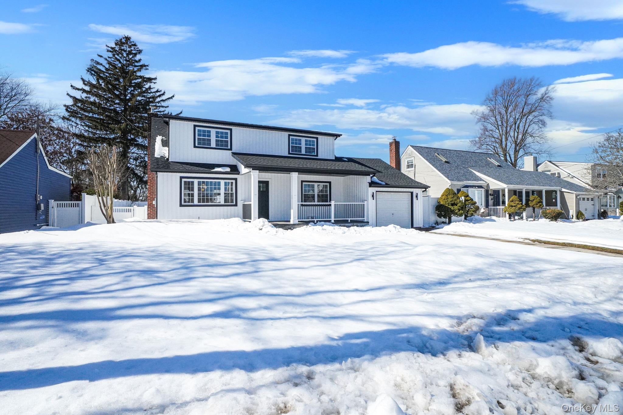 30 Jean Drive, North Babylon, NY 11703