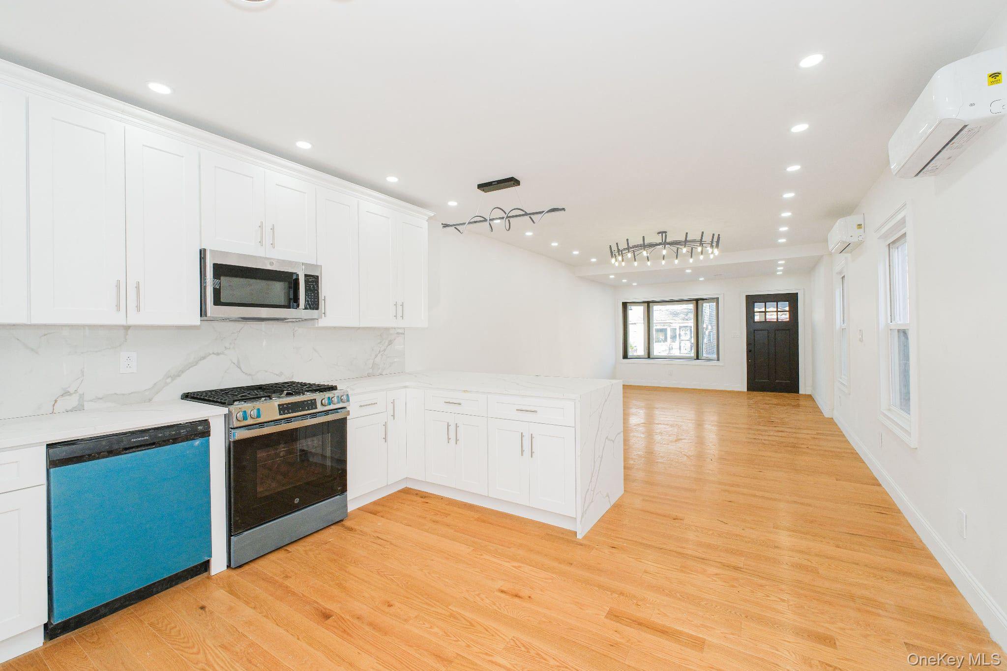 1514 E 55th Street, Brooklyn, NY 11234