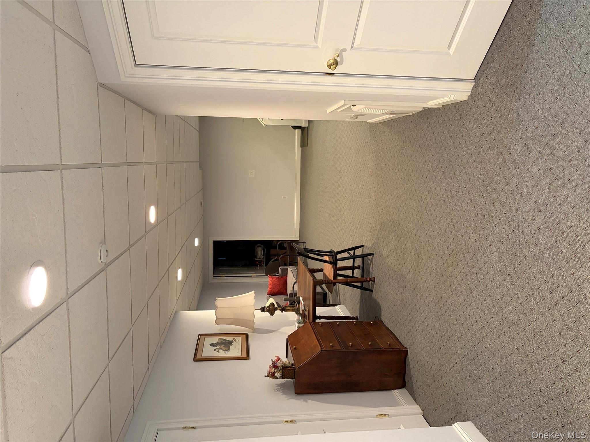 30 Oak Run, Stony Brook, NY 11790