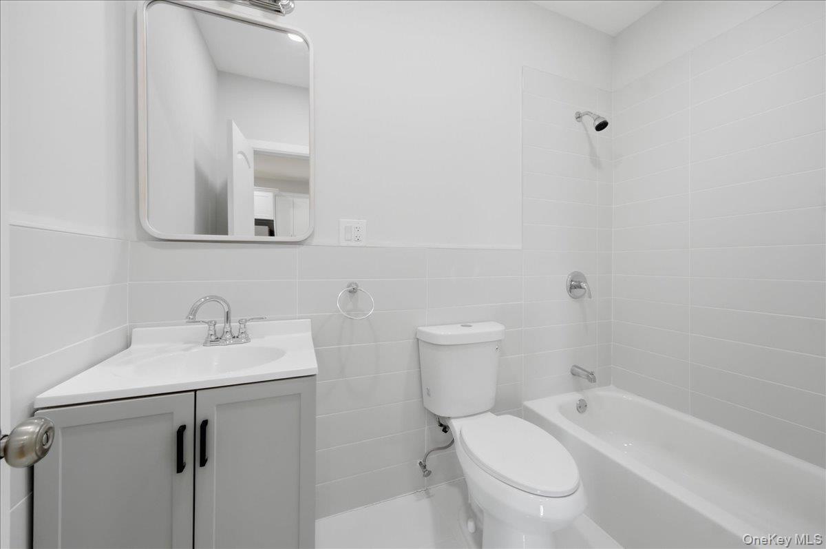 1624 Seddon Street, Bronx, NY 10461