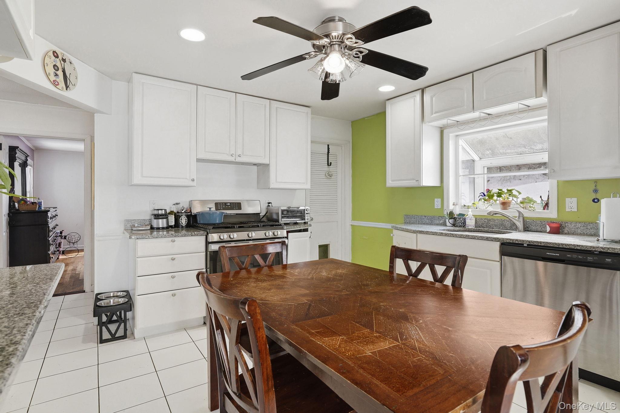 718 Hill Drive, Mahopac, NY 10541