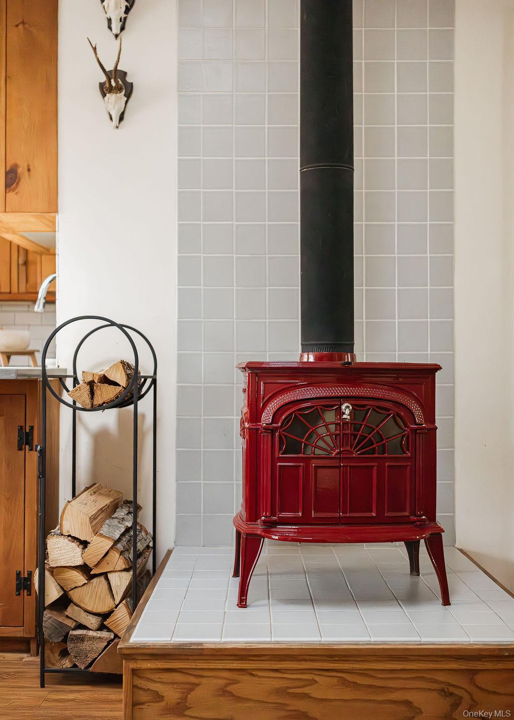 1738 County Route 10, Ancram, NY 12502