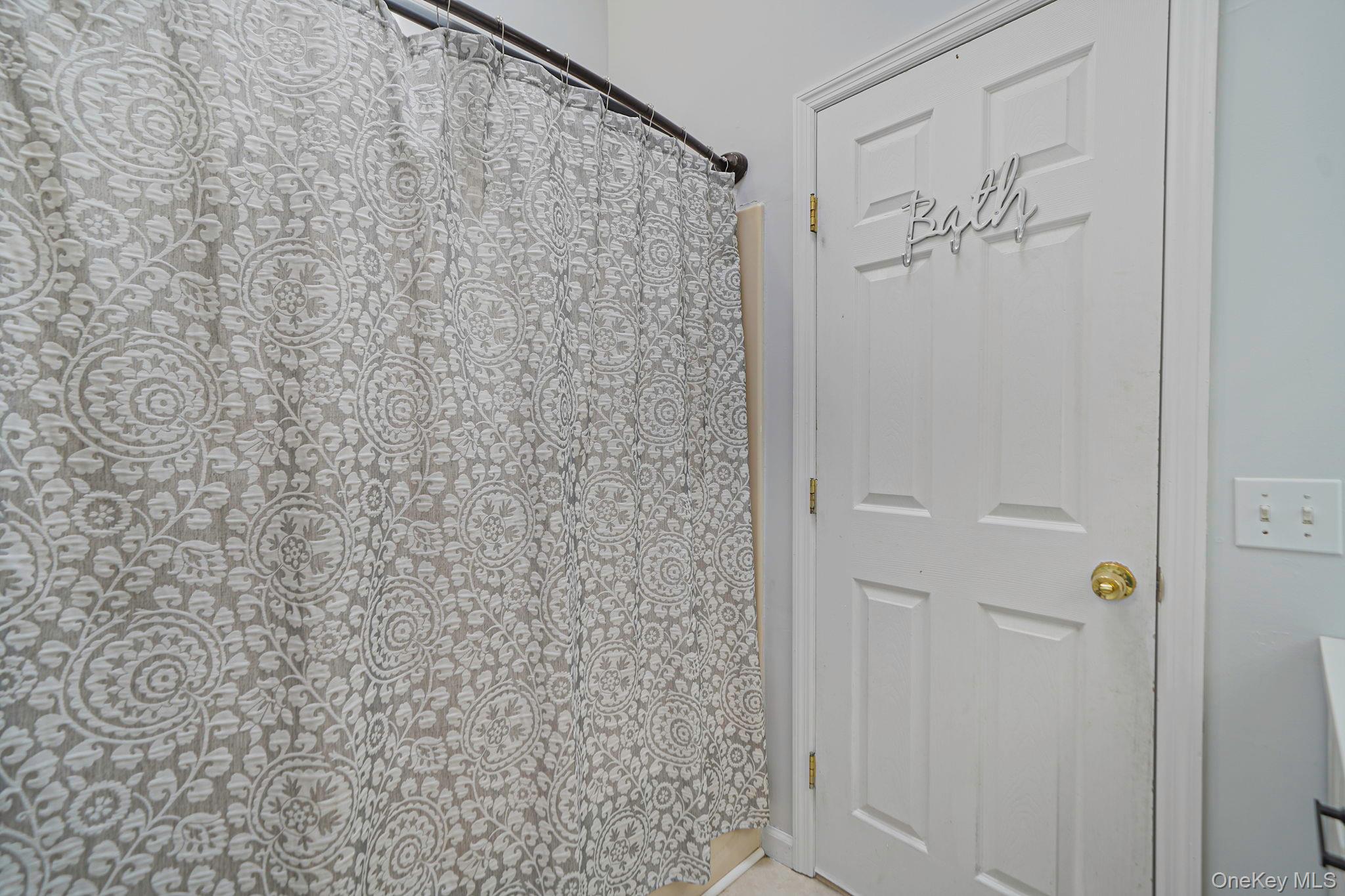 22 Poseidon Road, Rocky Point, NY 11778