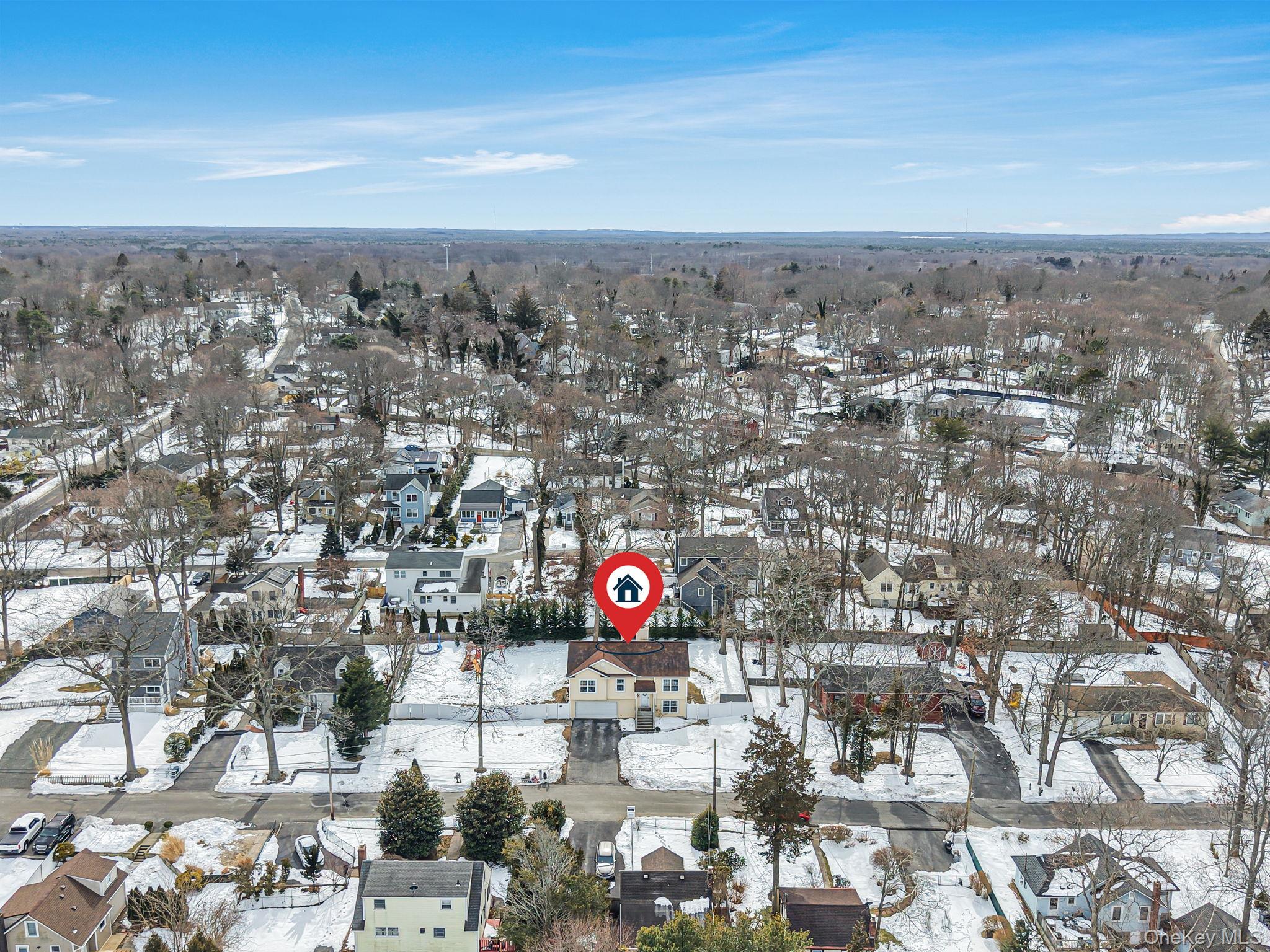 22 Poseidon Road, Rocky Point, NY 11778