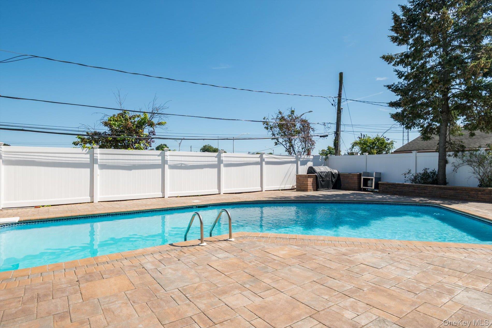 3235 Ilene Lane, Levittown, NY 11756