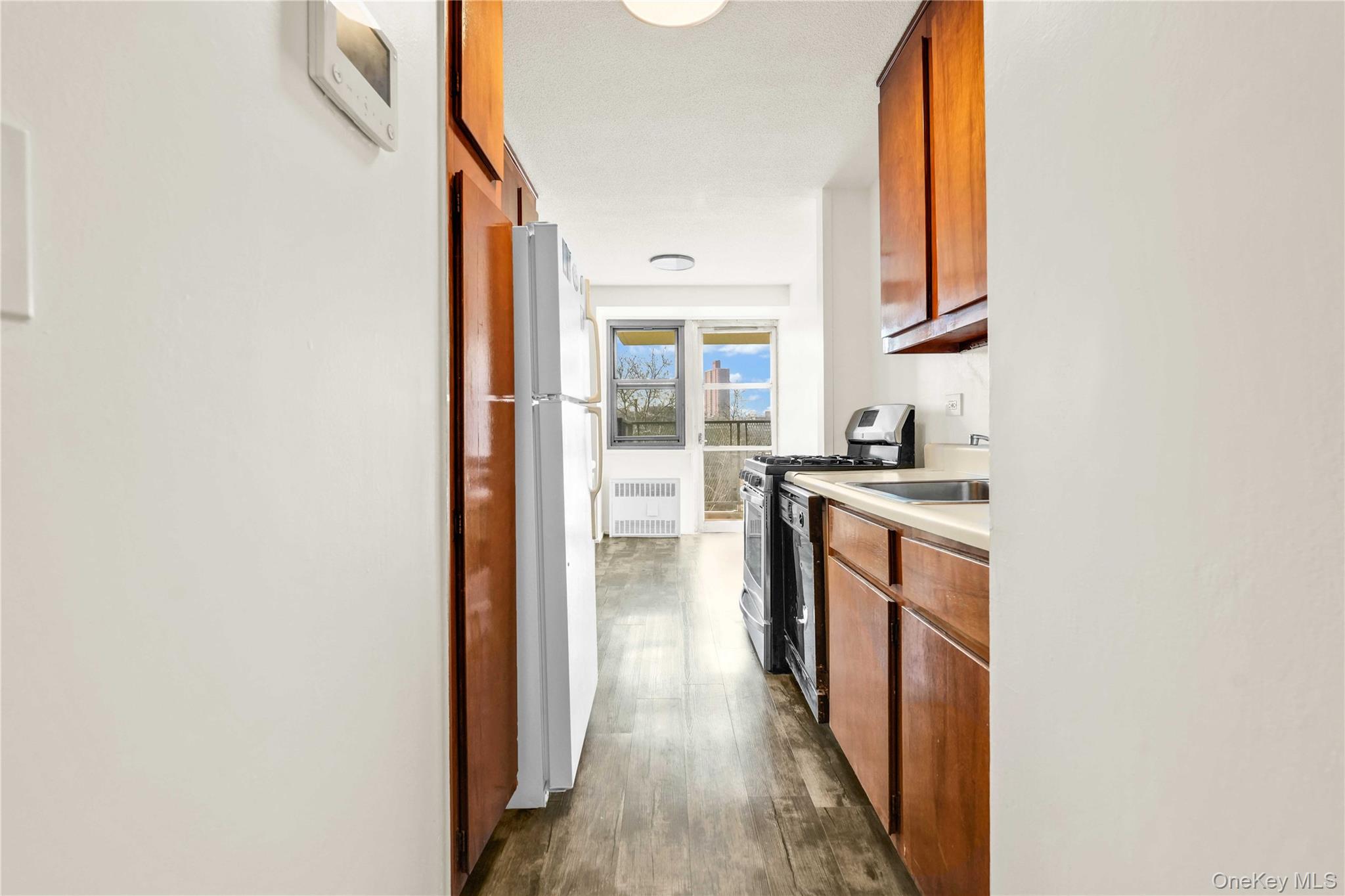 290 W 232nd Street # 4E, Bronx, NY 10463