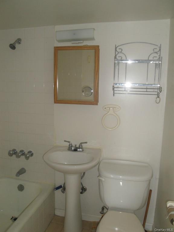 44 Wayne Avenue # 3, Suffern, NY 10901