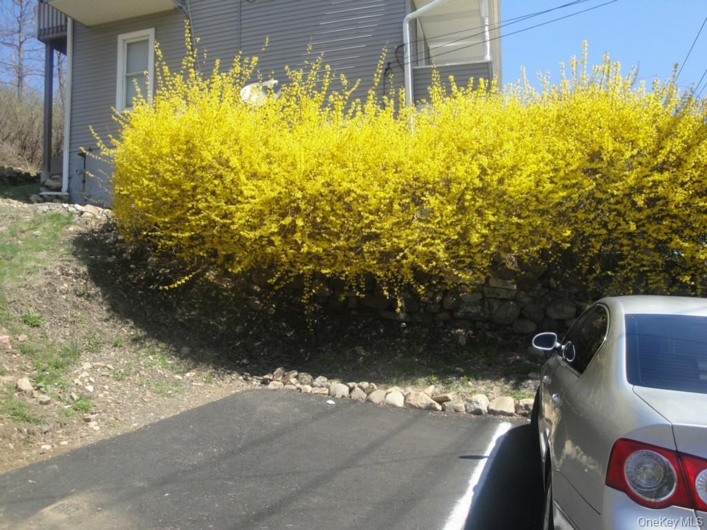 42 Wayne Avenue, Suffern, NY 10901