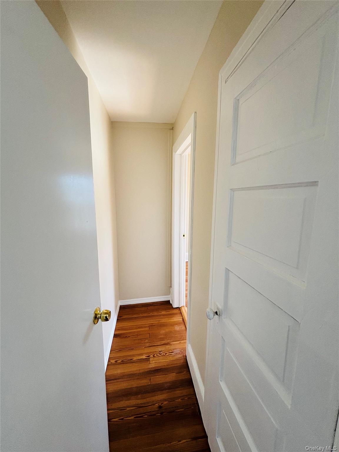 14 1st Street, Glen Cove, NY 11542