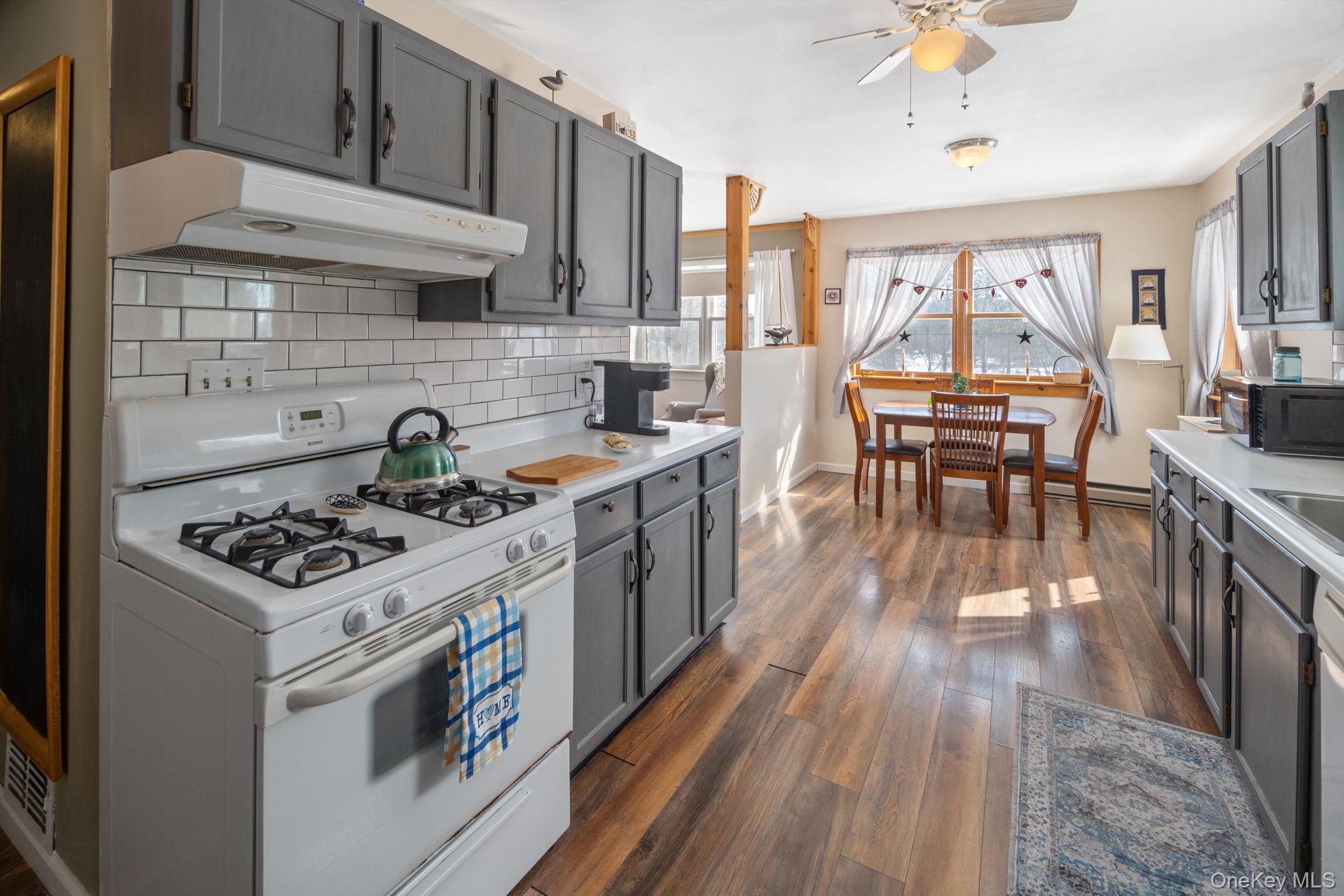 561 Grovenors Corners Road, Cobleskill, NY 12043