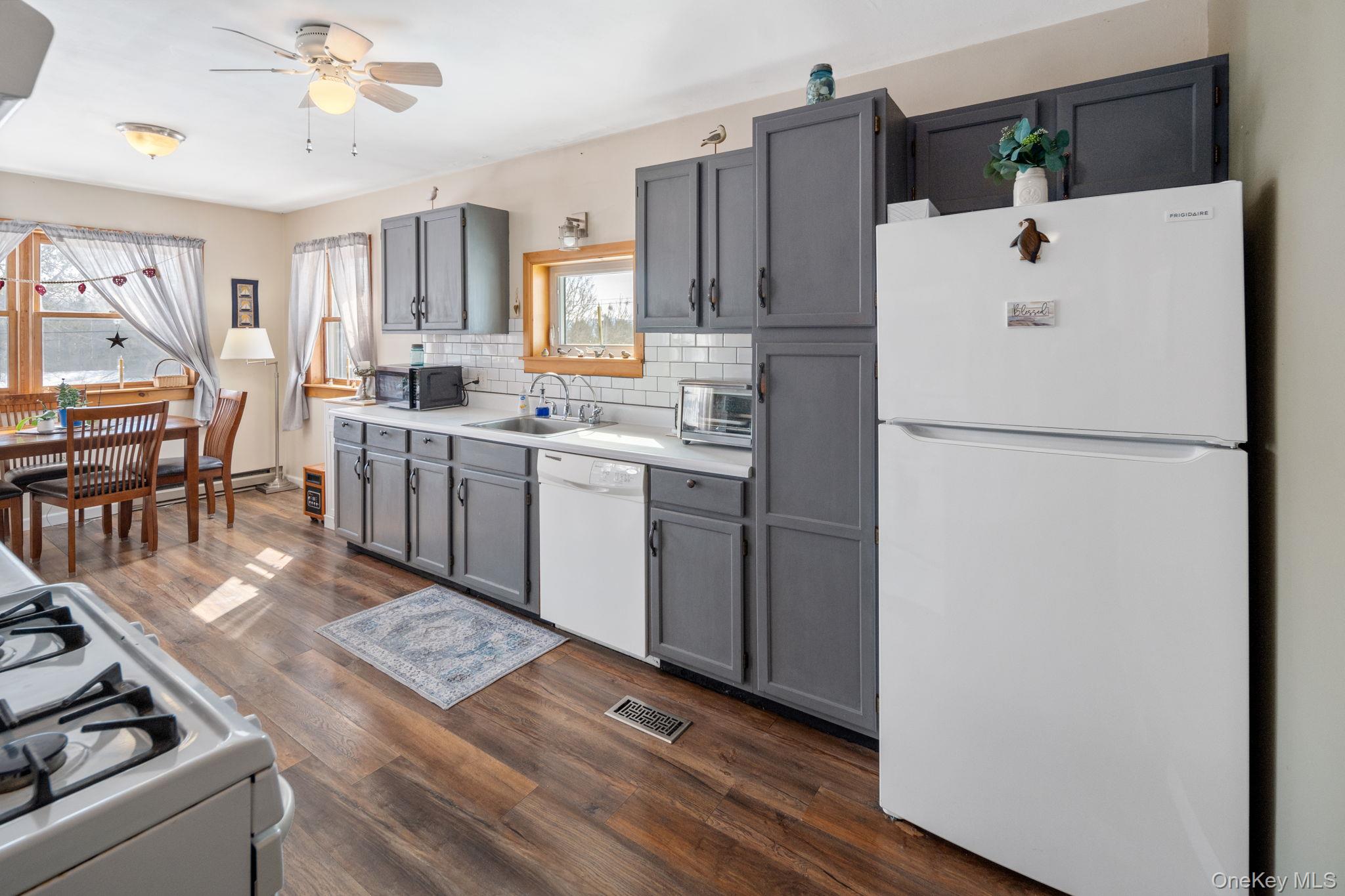 561 Grovenors Corners Road, Cobleskill, NY 12043