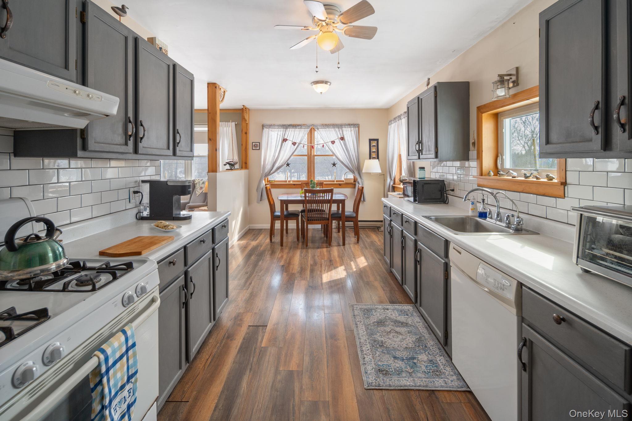 561 Grovenors Corners Road, Cobleskill, NY 12043