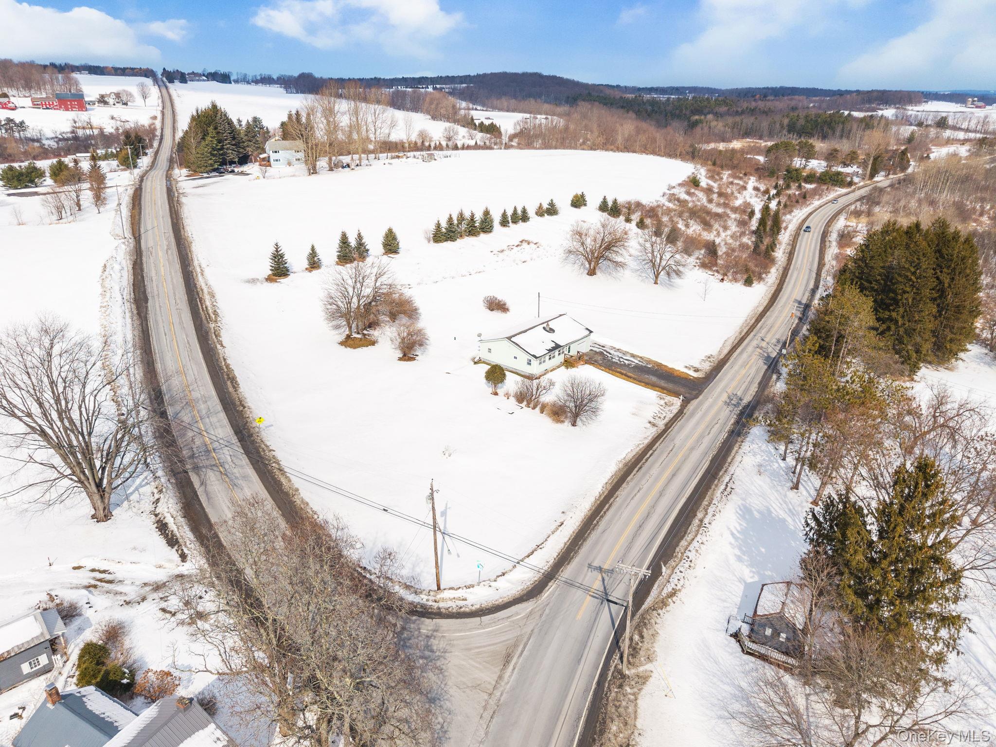 561 Grovenors Corners Road, Cobleskill, NY 12043