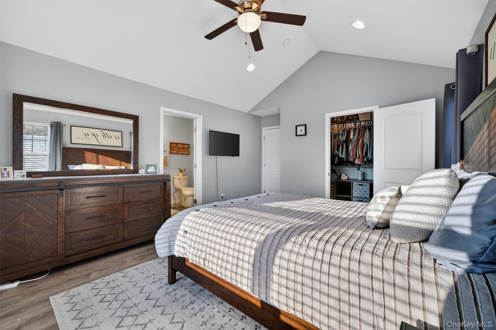 131 Meadow View Drive, Middletown, NY 10940