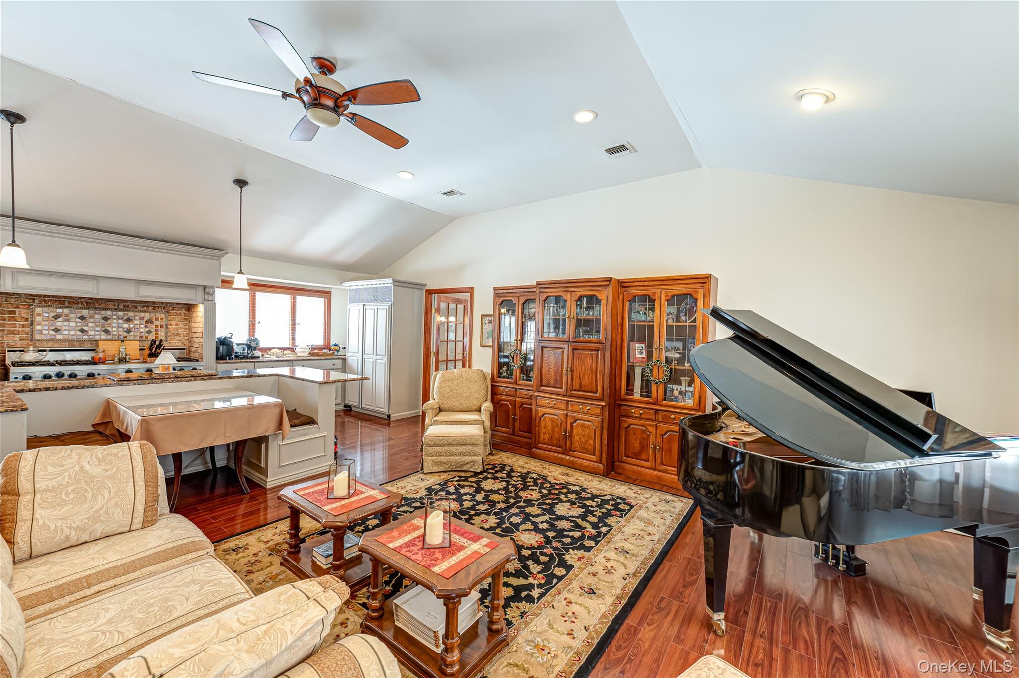 9 Storybook Lane, Saint James, NY 11780