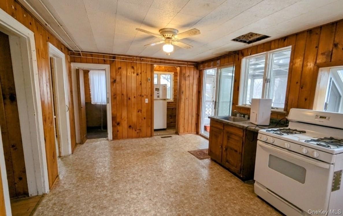 8 Wisner Trail, Warwick, NY 10990