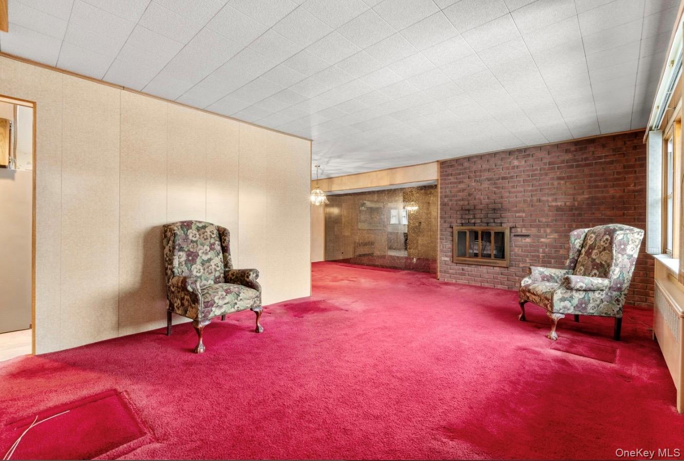 181 Sycamore Avenue, Bethpage, NY 11714