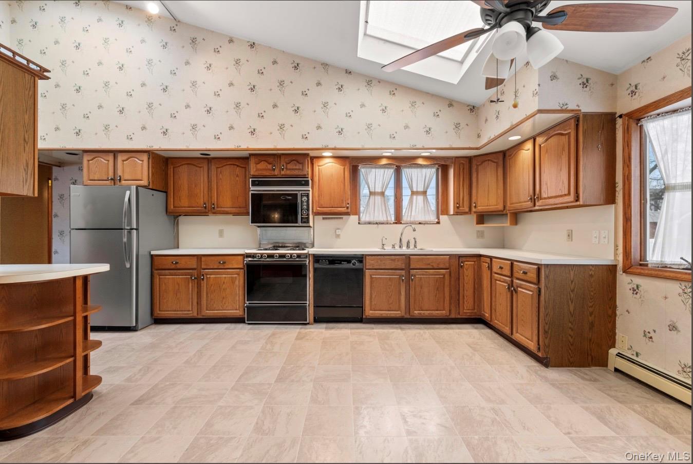 181 Sycamore Avenue, Bethpage, NY 11714