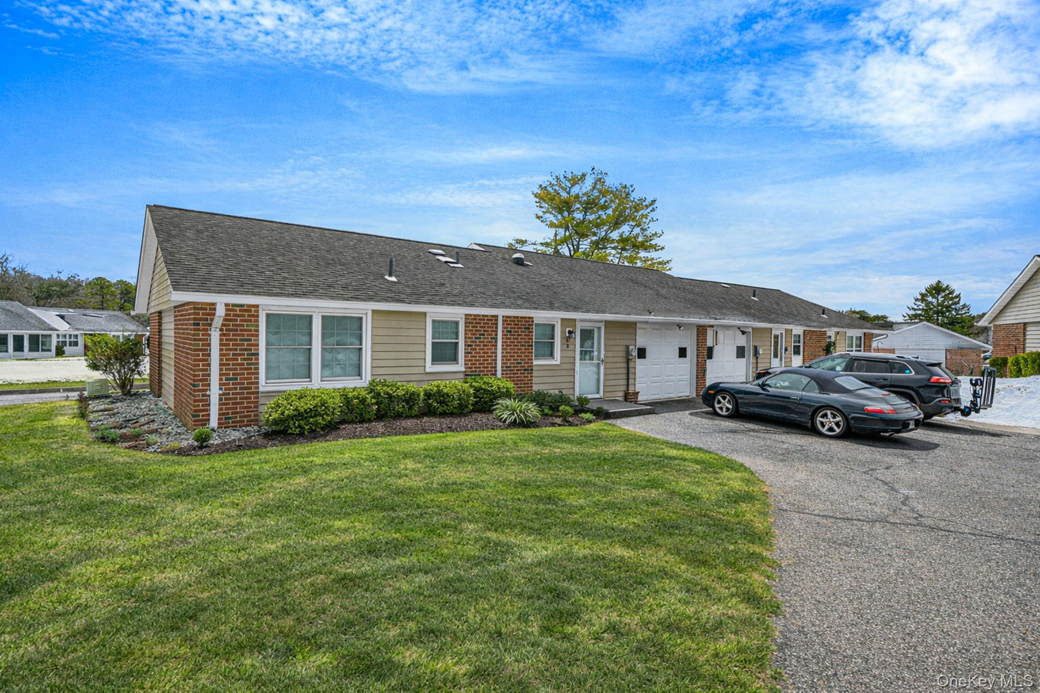 61 Enfield Court # B, Ridge, NY 11961