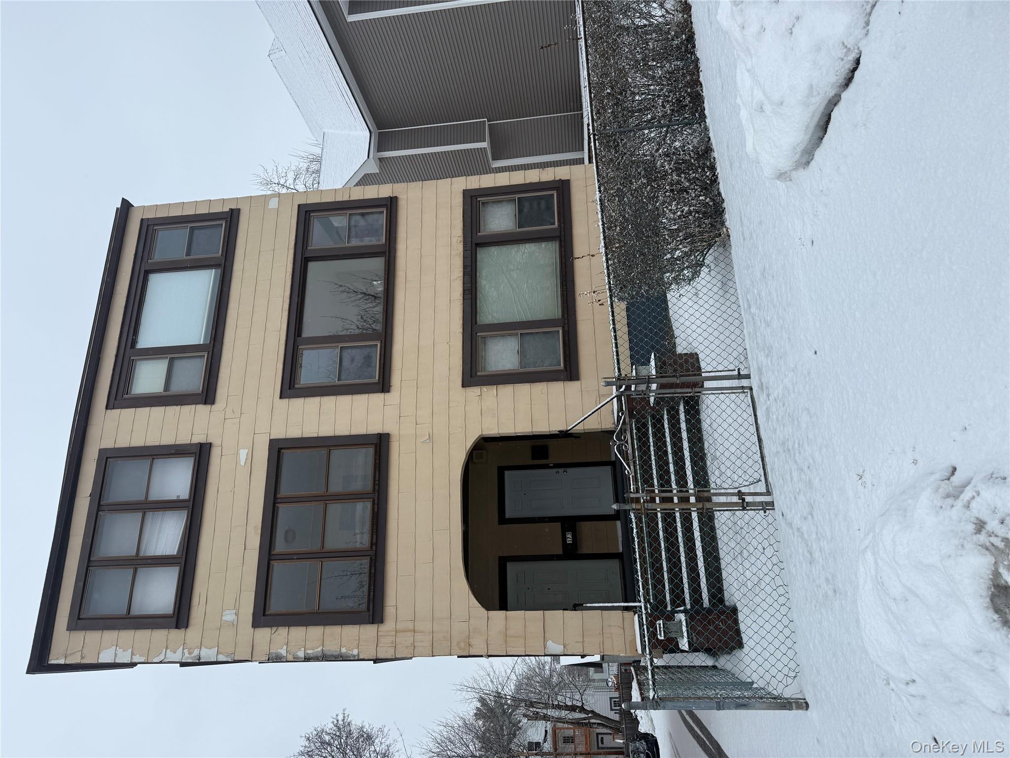 173 Mansion Street # 2, Poughkeepsie, NY 12601