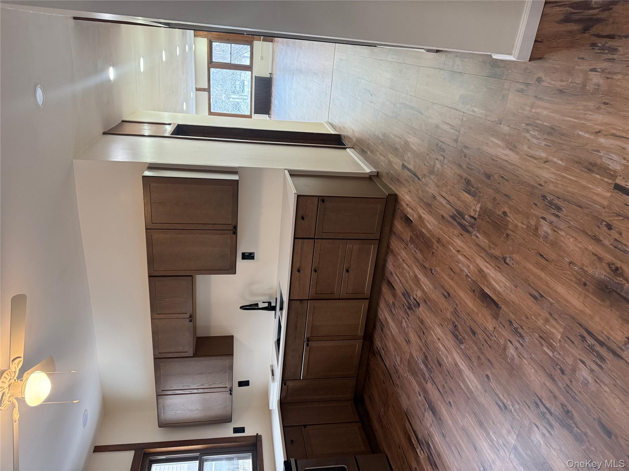 173 Mansion Street # 2, Poughkeepsie, NY 12601