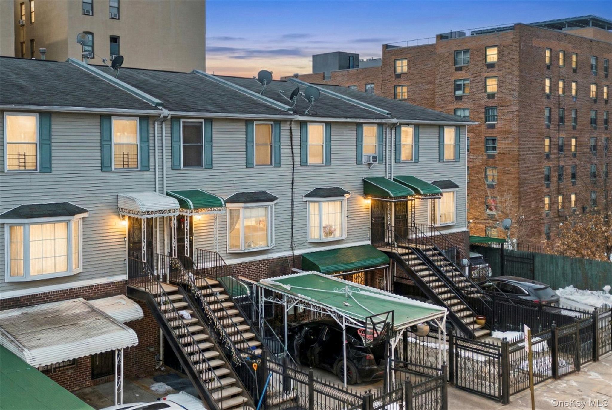 592 Beech Terrace, Bronx, NY 10454