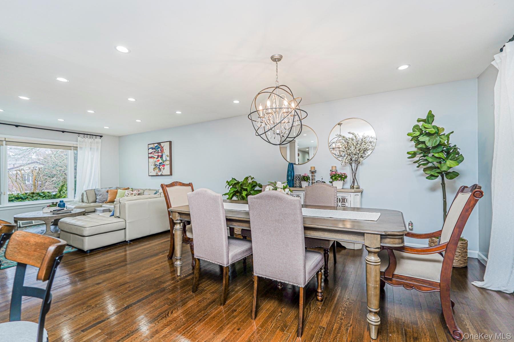 27 Witteman Place, Staten Island, NY 10301