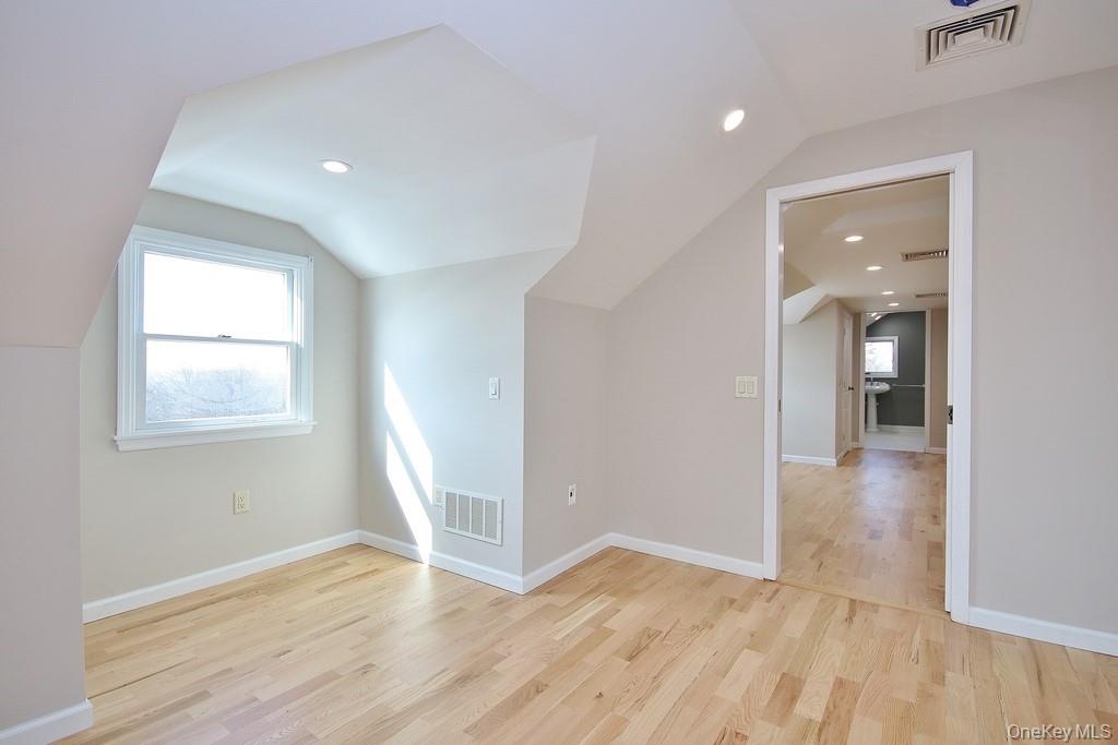 23 Robert Road, Poughkeepsie, NY 12603