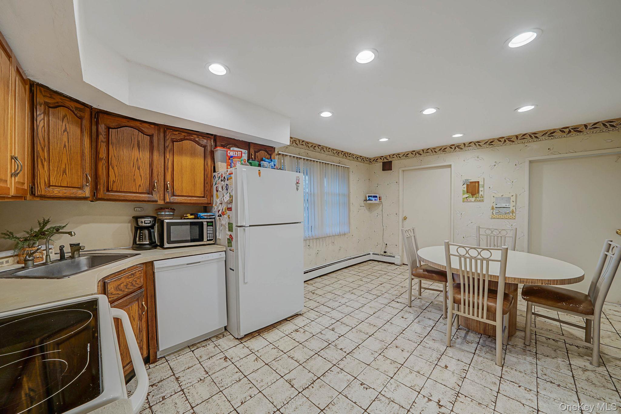 22 Bayberry Lane, Levittown, NY 11756