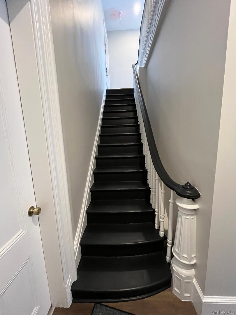 19 Hudson Terrace # 2nd floor (walkup), Sleepy Hollow, NY 10591