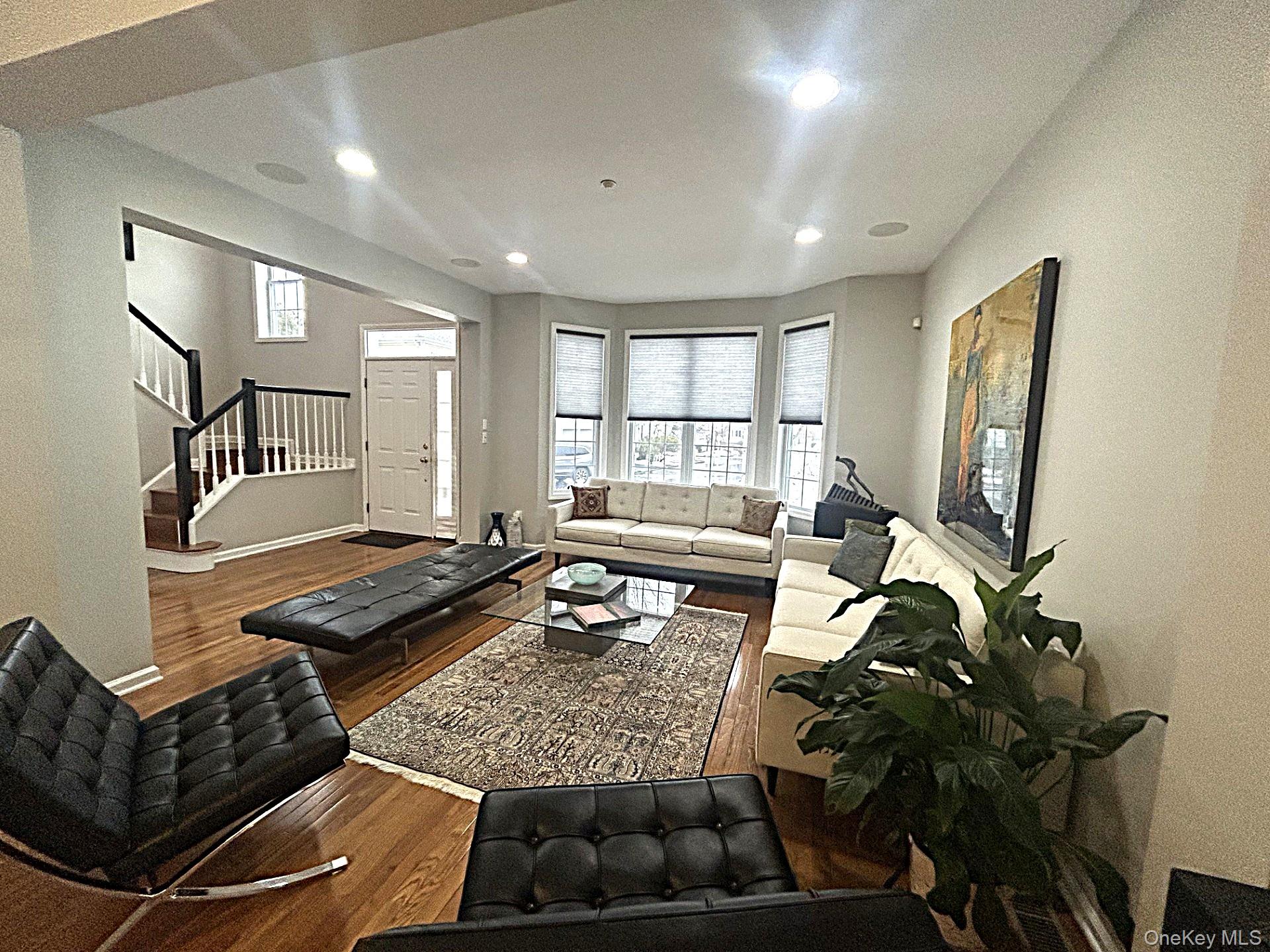 7 Limerick Court, White Plains, NY 10603