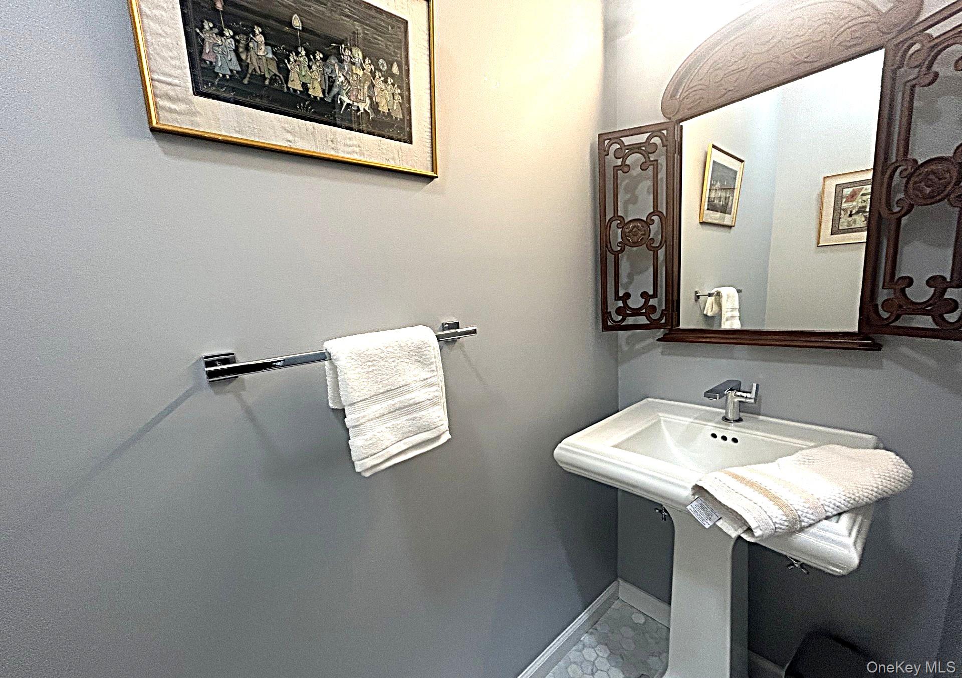 7 Limerick Court, White Plains, NY 10603