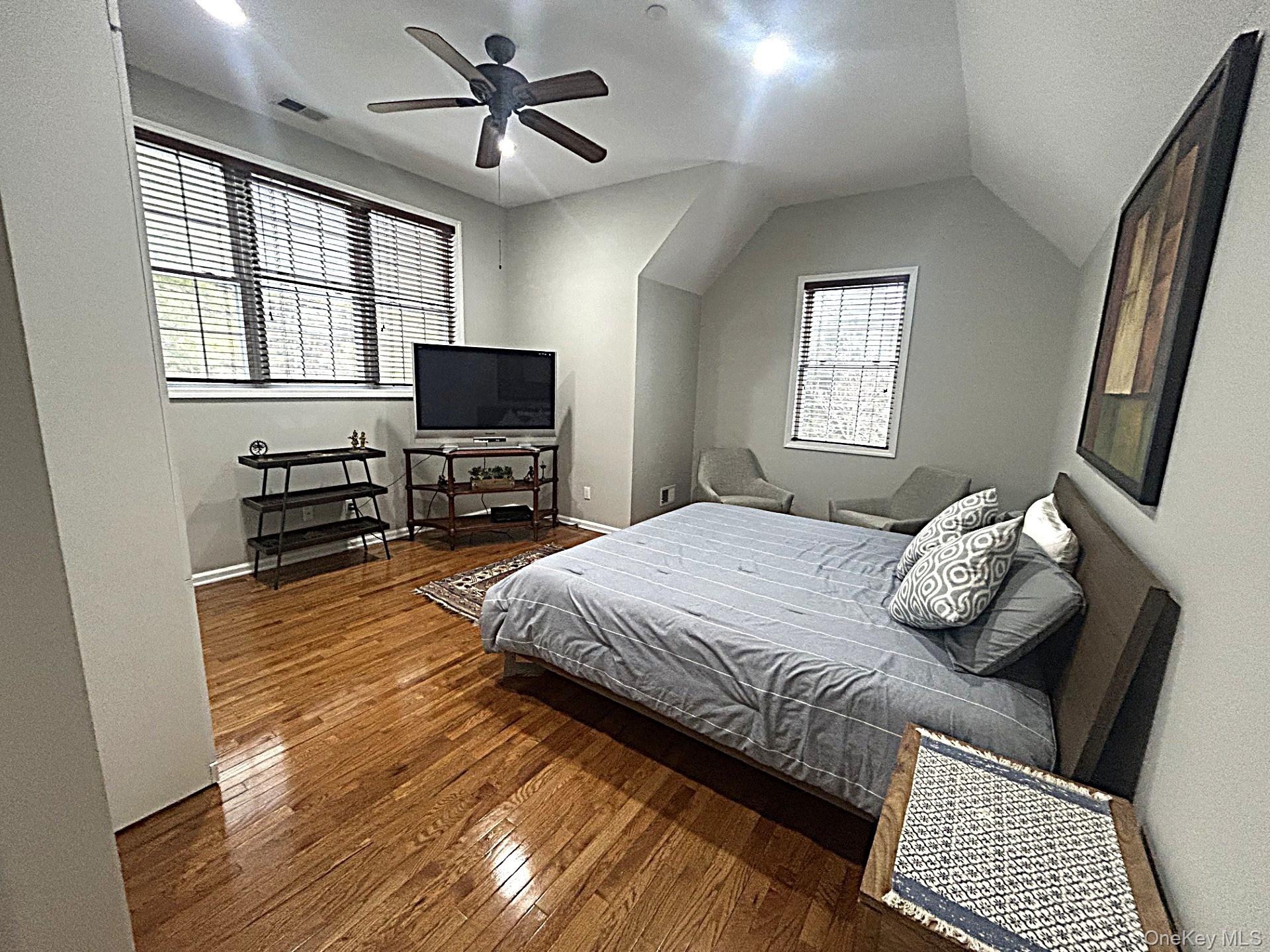 7 Limerick Court, White Plains, NY 10603