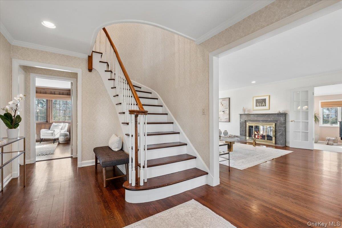 1 Normandy Lane, Scarsdale, NY 10583