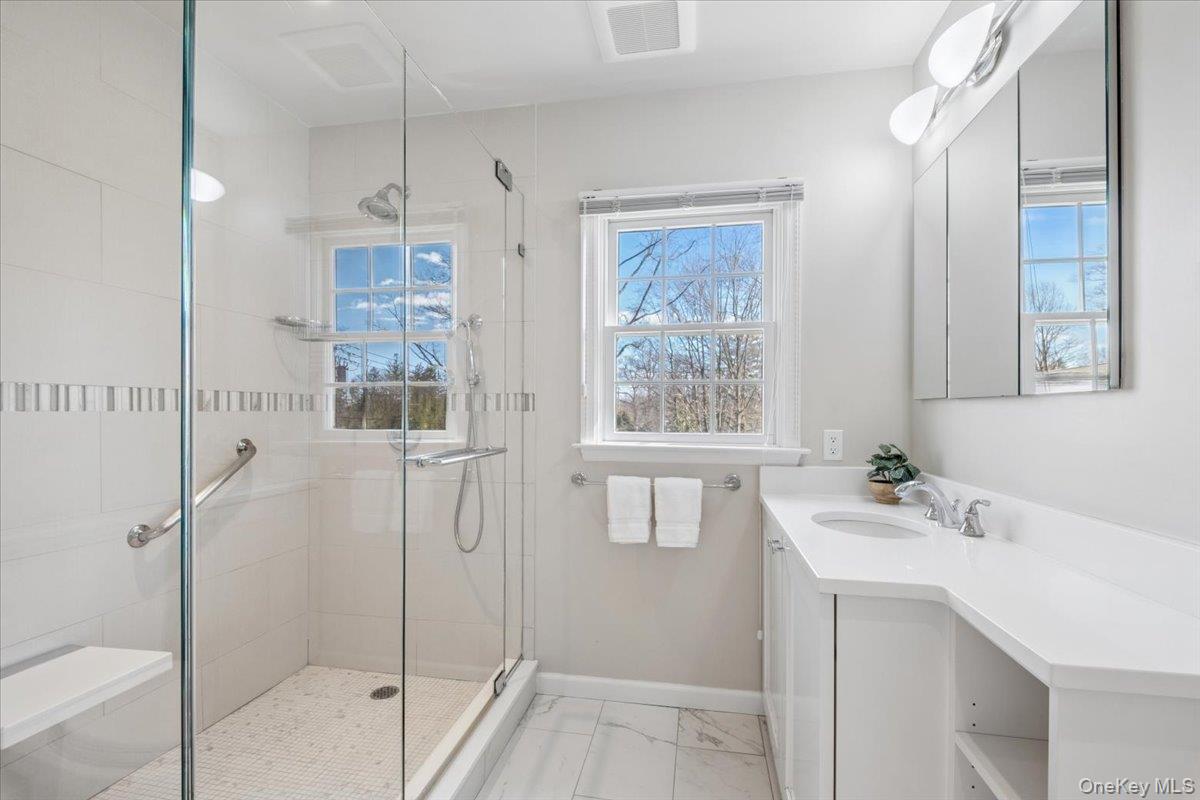 1 Normandy Lane, Scarsdale, NY 10583